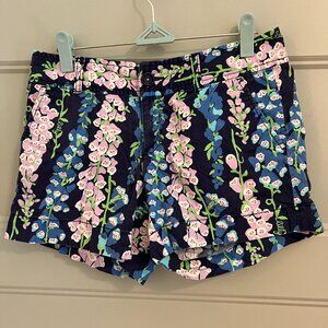Lilly Pulitzer Size 2 Navy Foxglove shorts